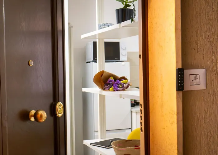 Elite Smart Flat 3 Bed Wifi & Ac Near Metro Daire